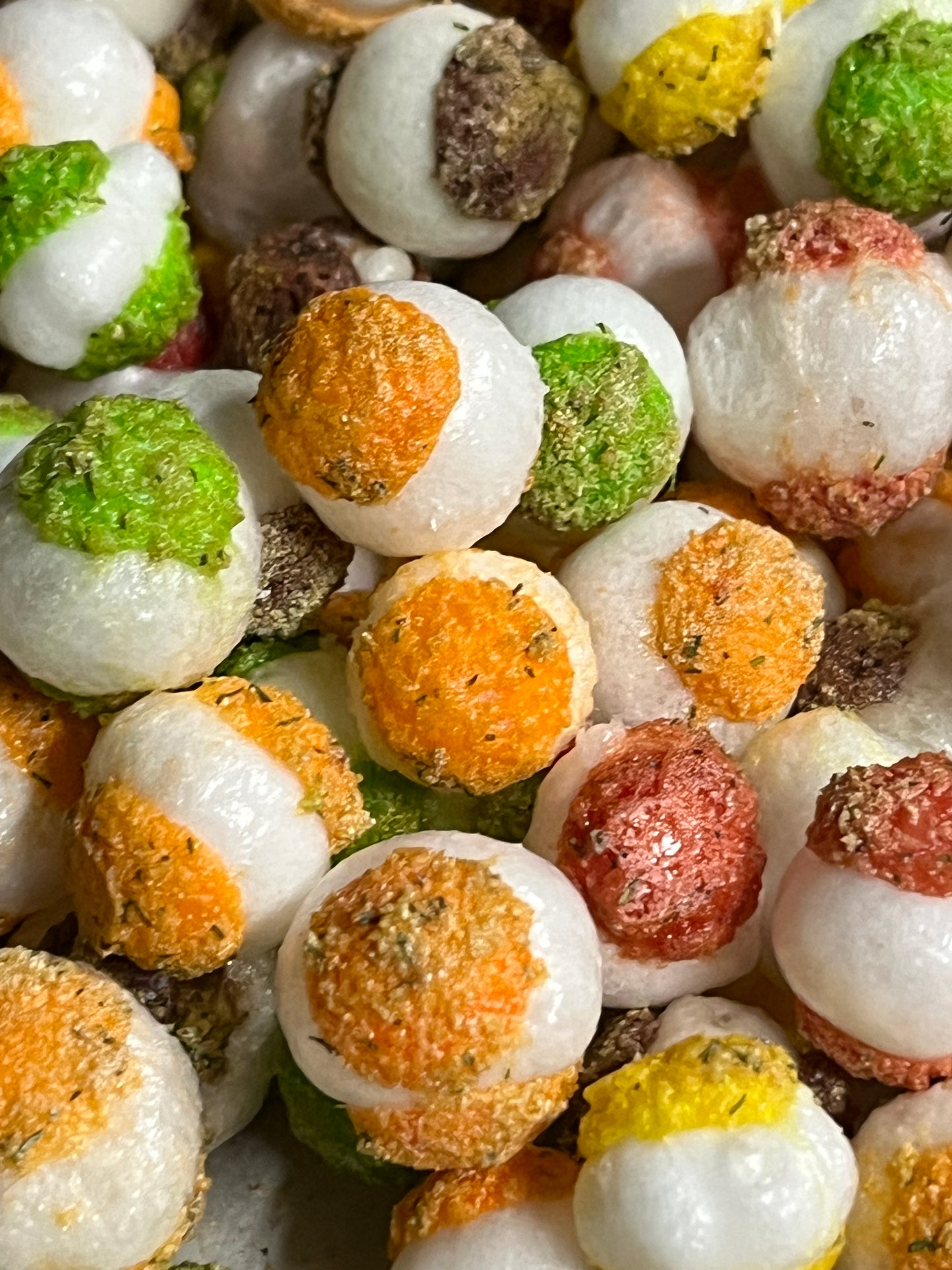 PICKLE RAINBOW PUFFS